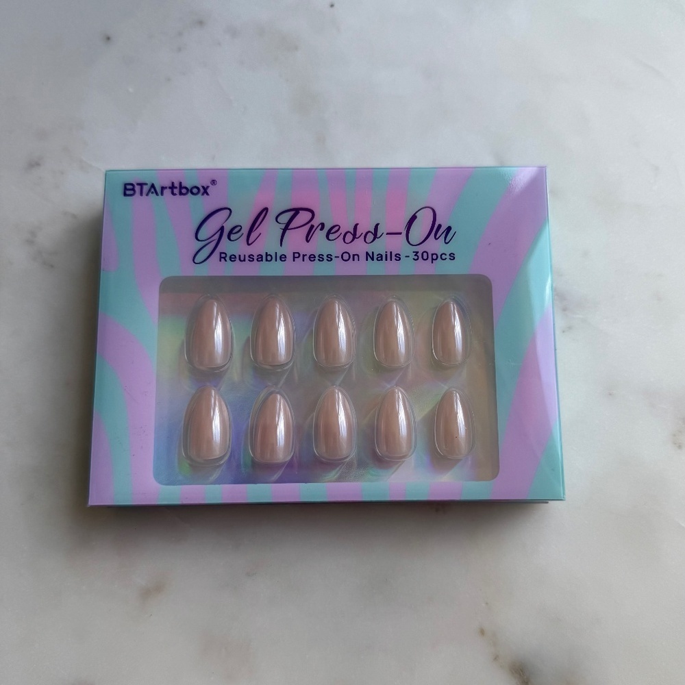 BTArtbox Almond Press-On Nails – Nude Pearlescent “Nudies” – 30 Pieces – New